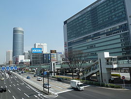 270px-shinyokohama_station_ekimae