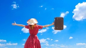 solo-trip-abroad-key