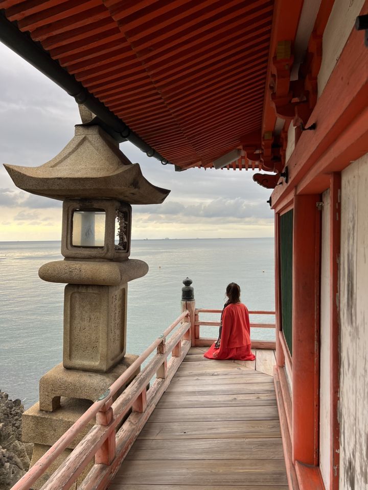 e965056e-818b-4490-b966-2266fcc064d7_m